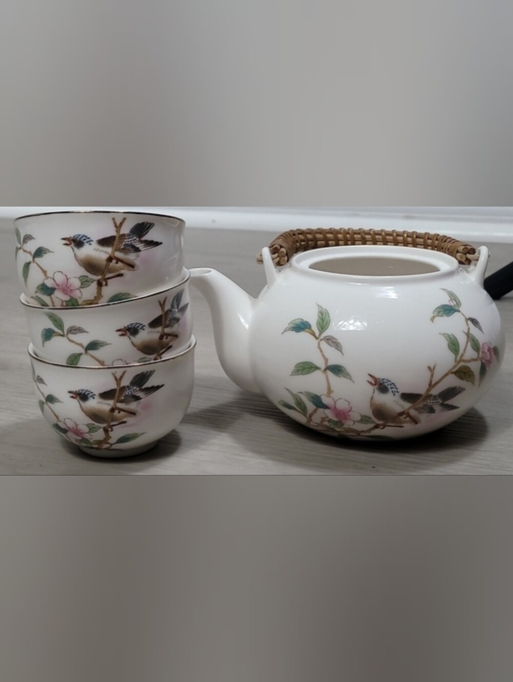 Vintage Japan Floral Tea Set Teapot & 3 Small Cups